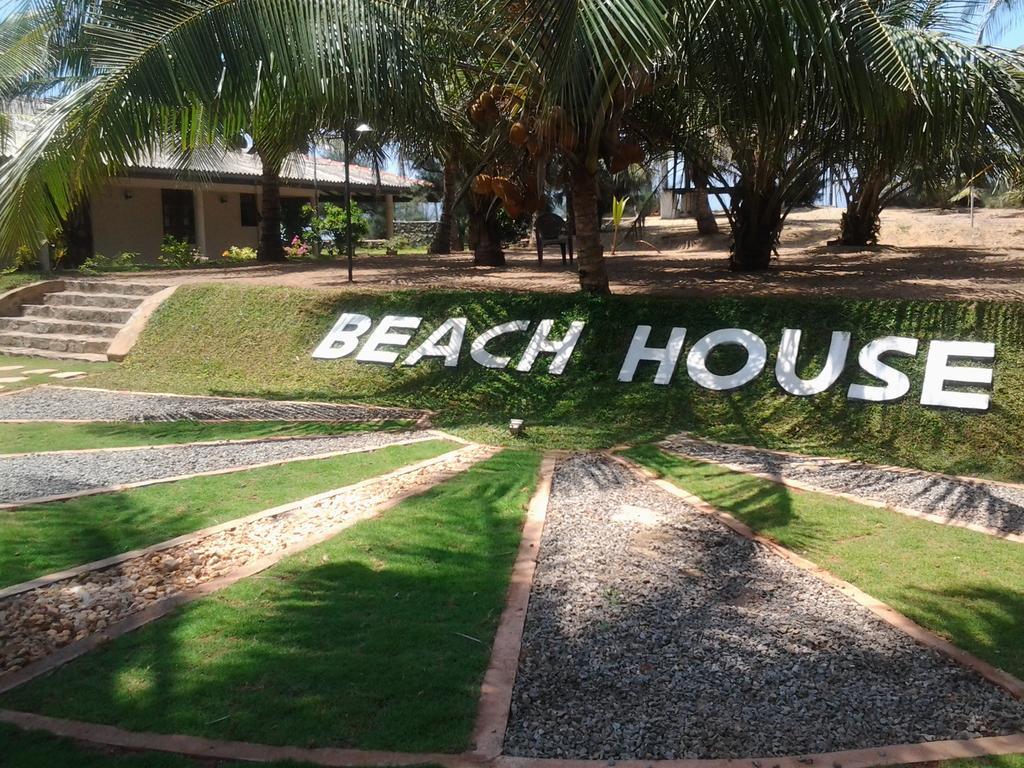 Beach House Negombo Kamer foto